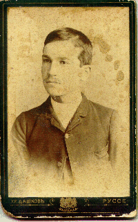 nzonev.gif (68712 bytes)